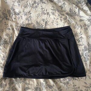 GapFit Women's Black Skirt
